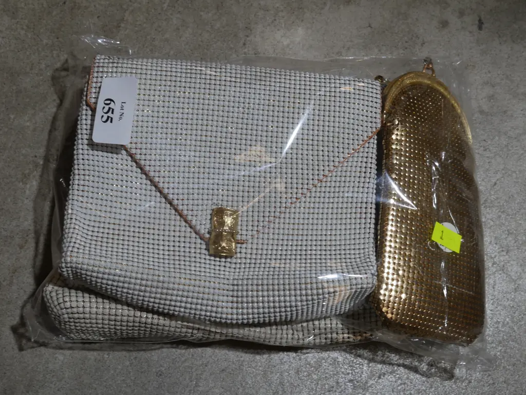 Purses Image 1++