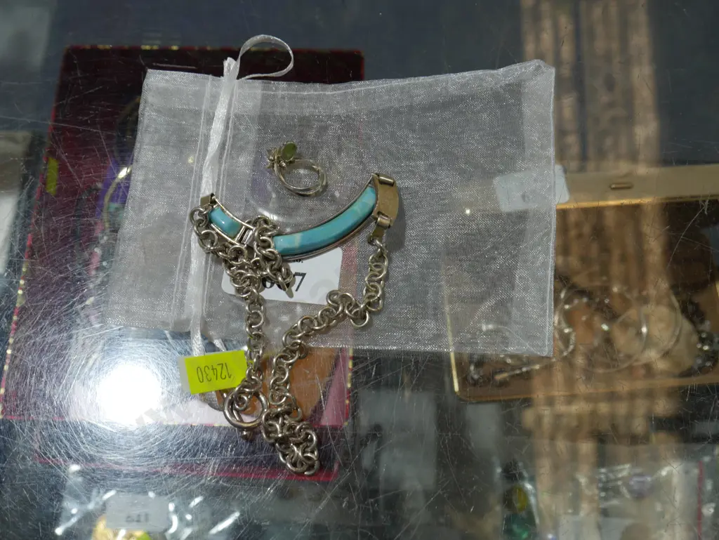 Silver necklace Image 1++