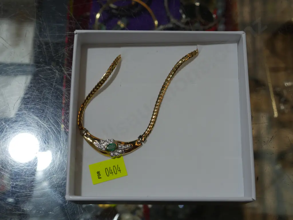 18 carat emerald and Diamond necklace valued at $8500 Image 1++