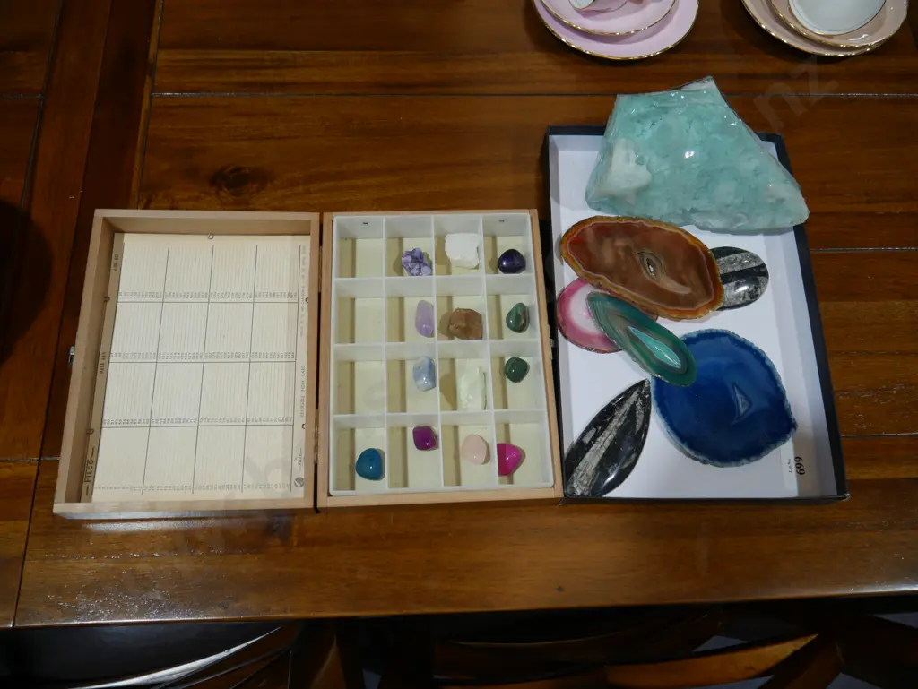 Agates etc Image 1++