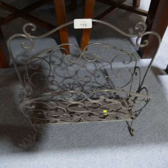 Magazine rack