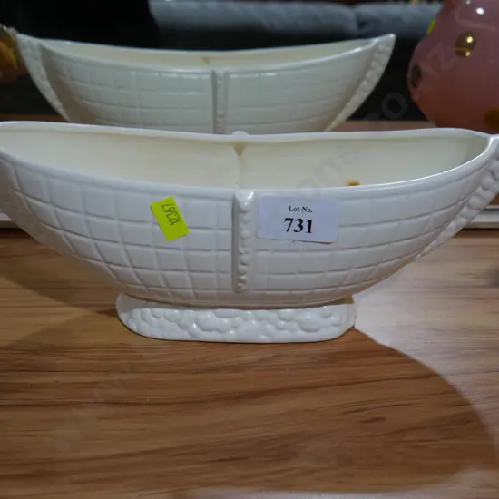 Crown Lynn vase, number 554