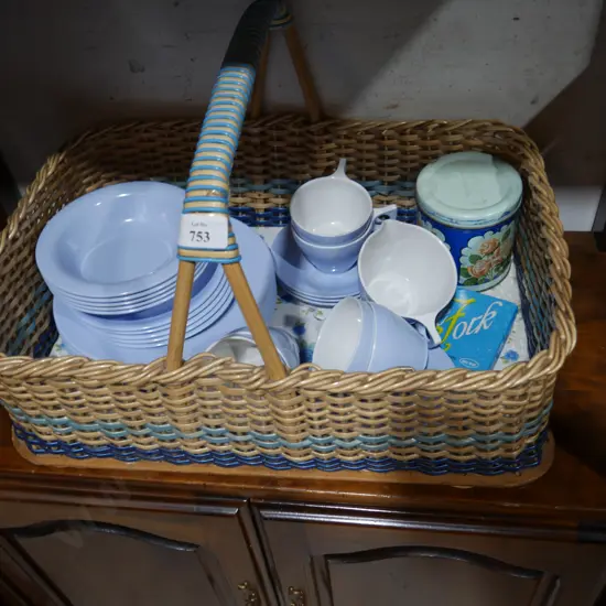 Picnic basket set