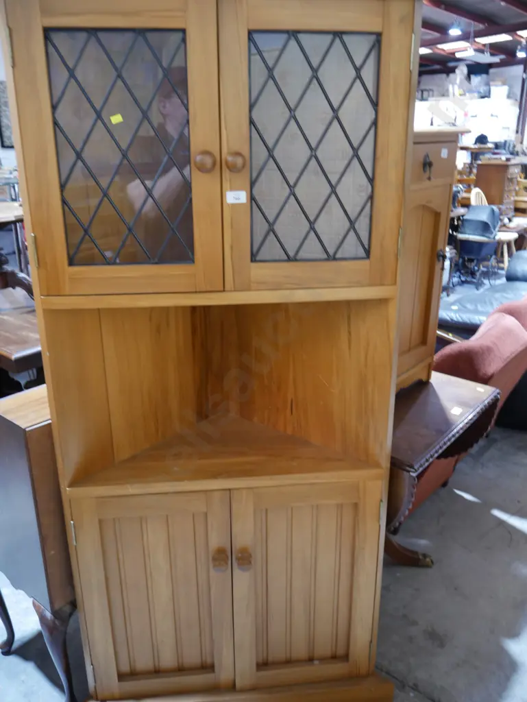 Corner cabinet Image 1++