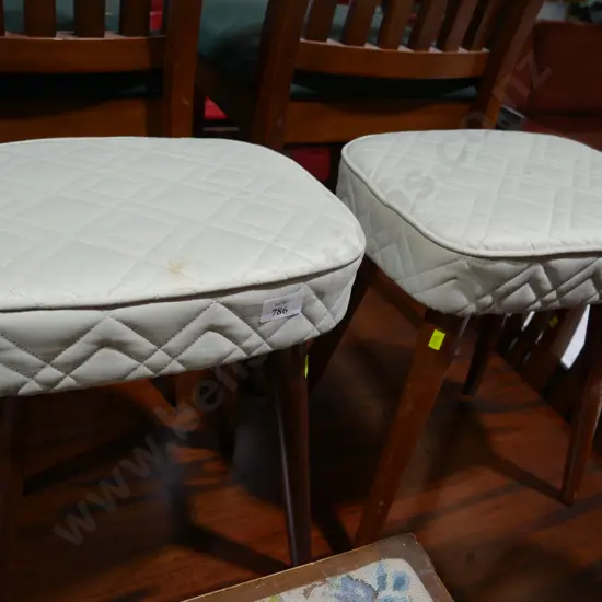 2 stools
