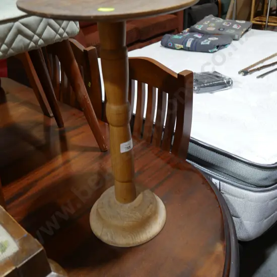 Plant table