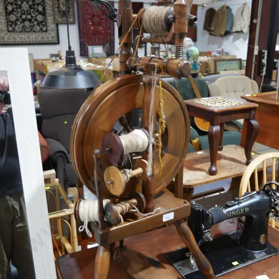 Spinning wheel