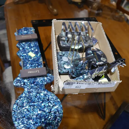 Paua. Key knife etc