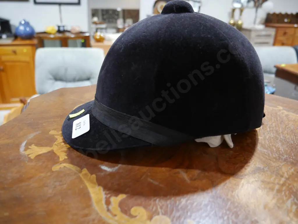 Horse riding helmet Image 1++