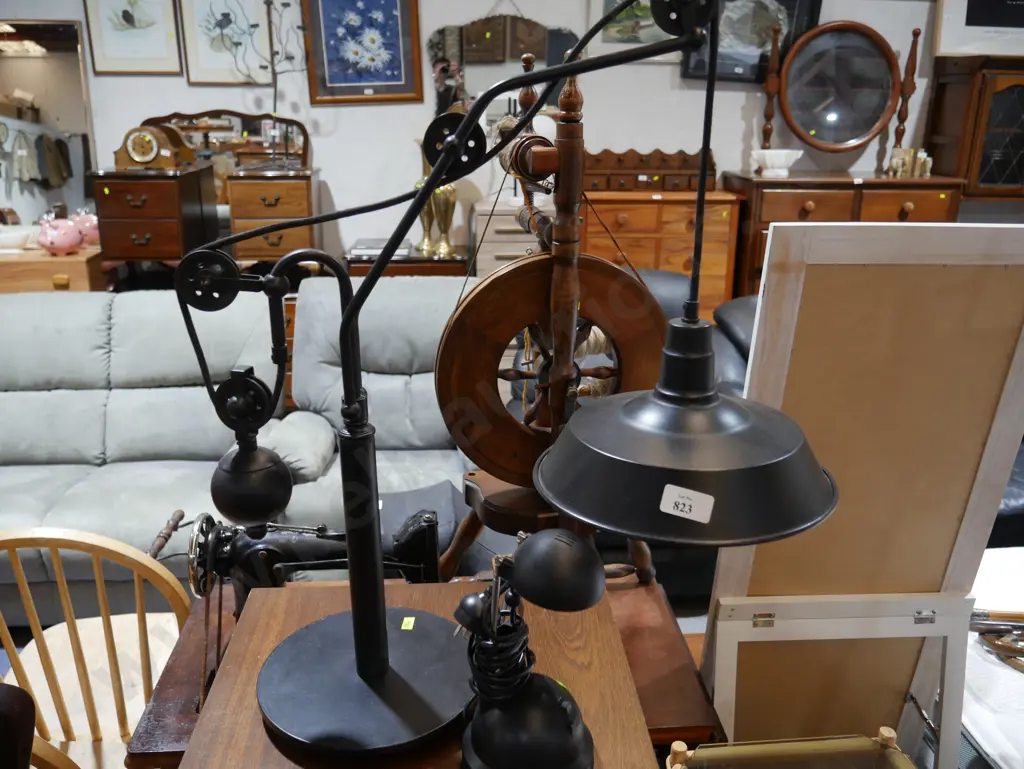 2 table lamps Image 1++