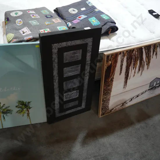 3 canvas wall hangings