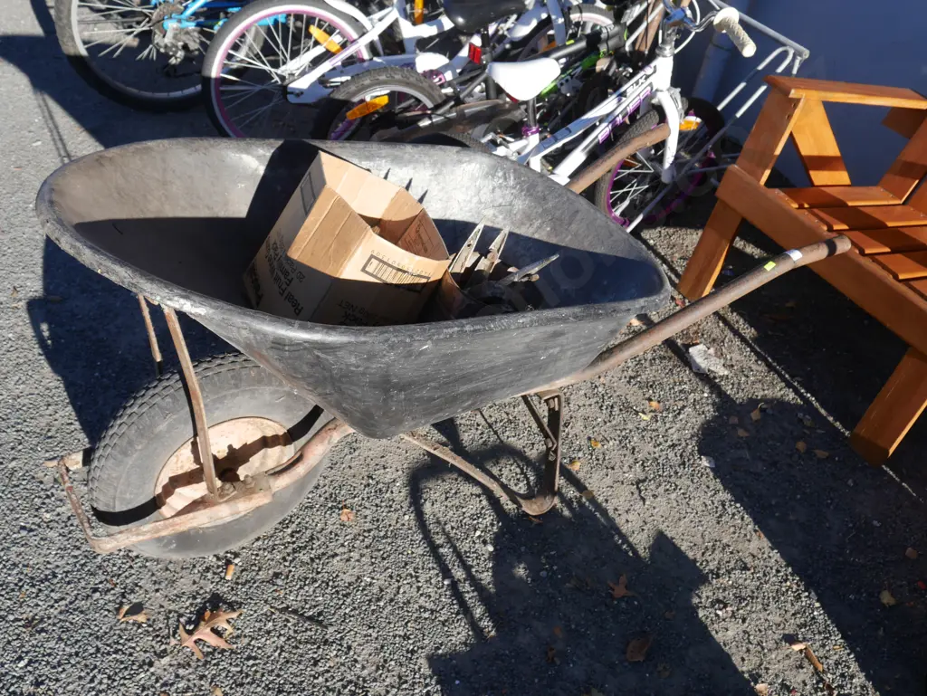Wheelbarrow, lights etc Image 1++
