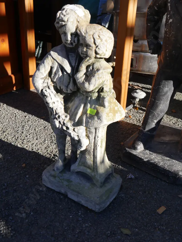 Garden ornament Image 1++