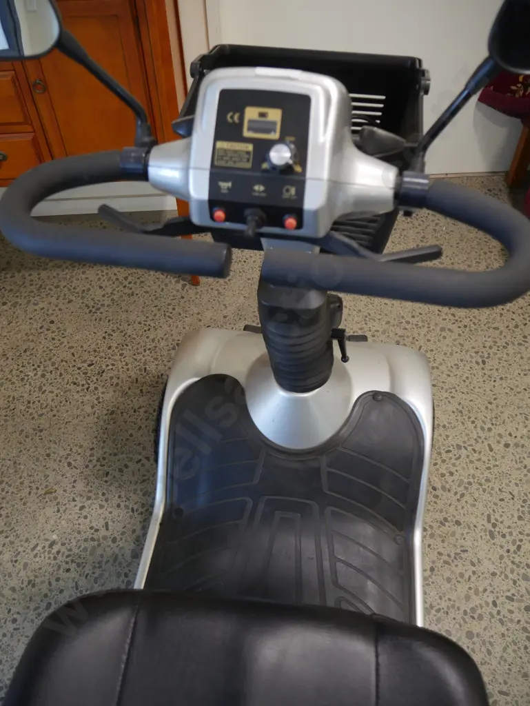 Mobility scooter Image 1++