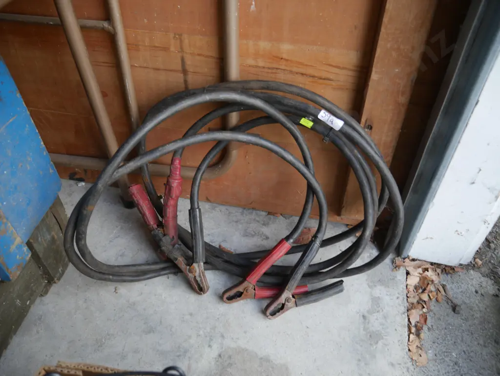 Heavy-duty jumper leads Image 1++