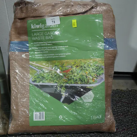 Garden waste bag