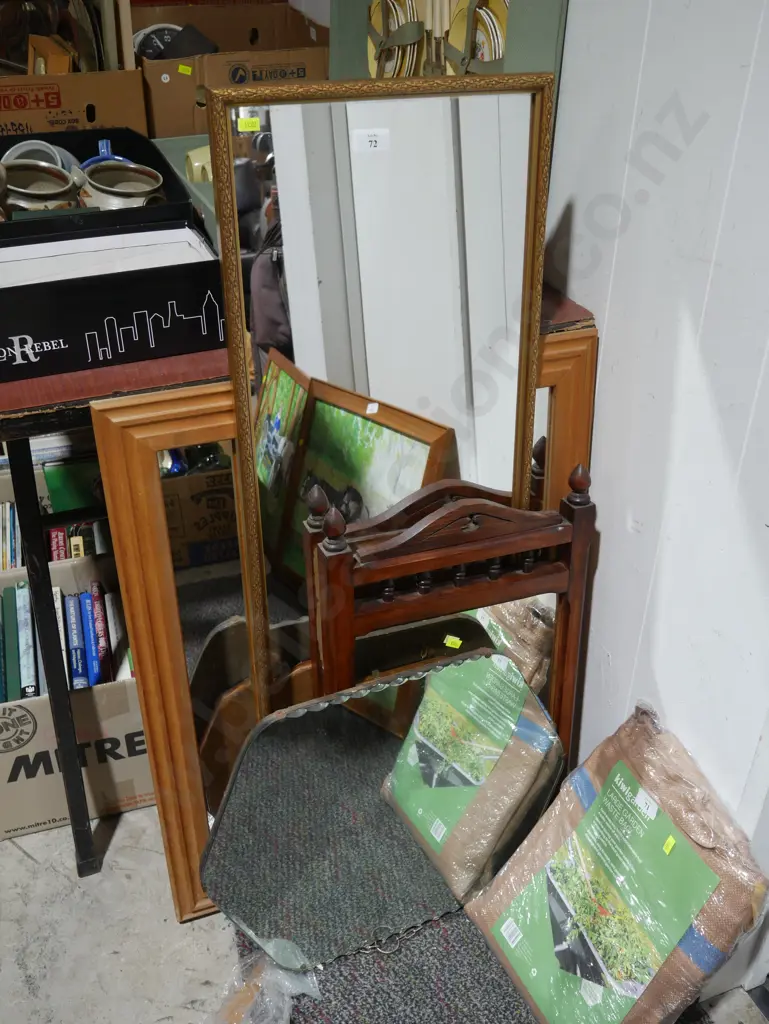 Assorted mirrors Image 1++