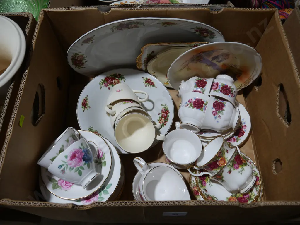 Assorted china Image 1++