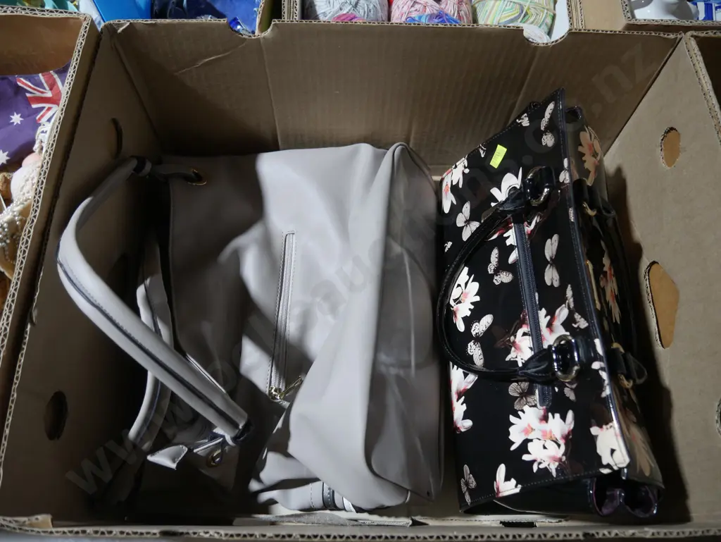 Two handbags Image 1++