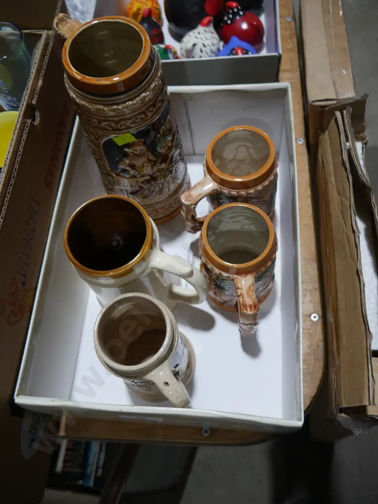 Box of five beer steines Image 1++