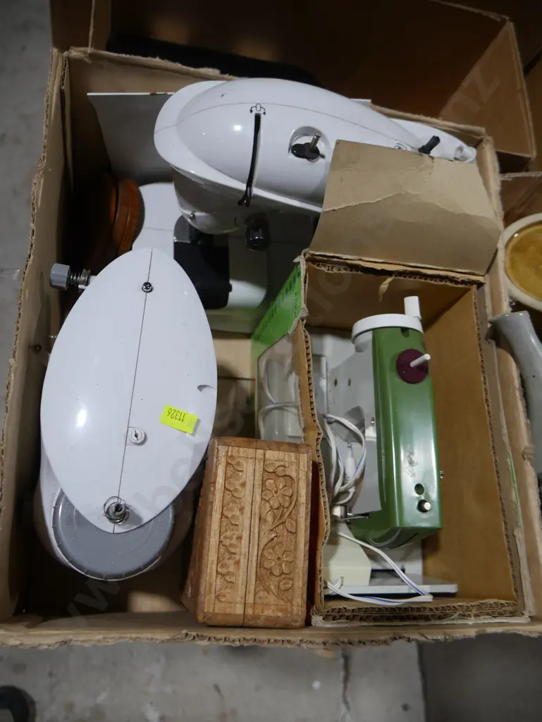 Sewing machines etc Image 1++