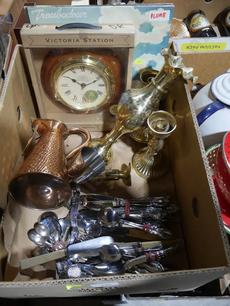 Clock, copper jug, brassware etc Image 1++