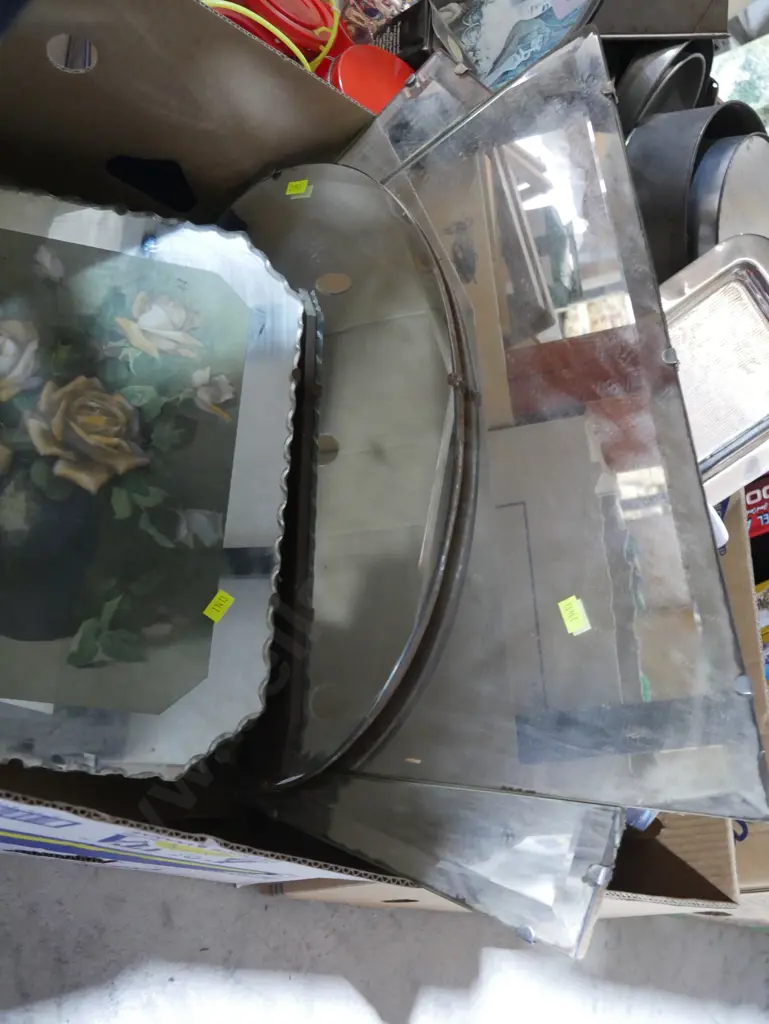 Box of mirrors etc Image 1++