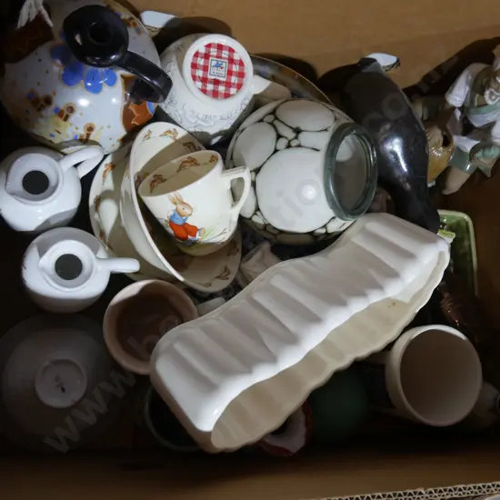 Box of assorted jugs, mugs etc