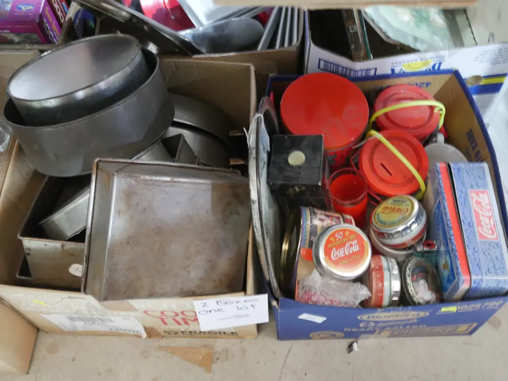 Two boxes of baking tins etc Image 1++