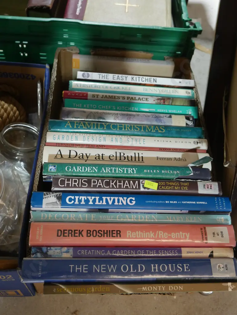 Box of books Image 1++