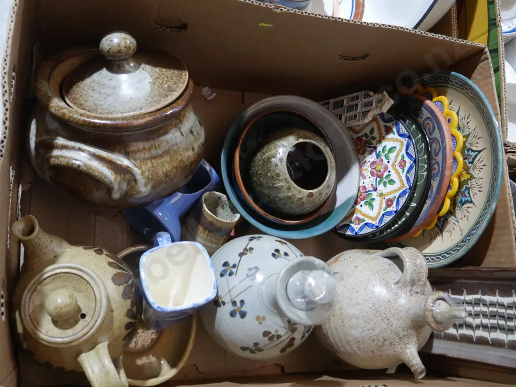 Pottery Image 1++