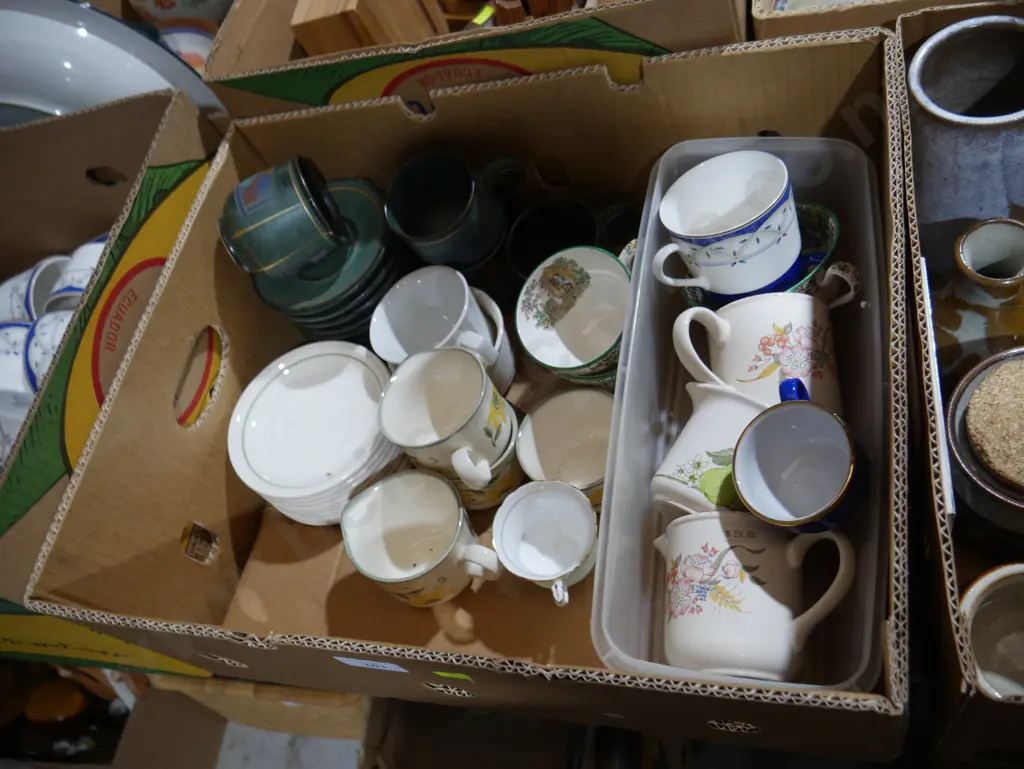 Assorted cups etc Image 1++