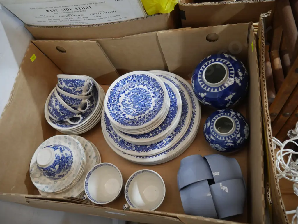 Blue and white china Image 1++