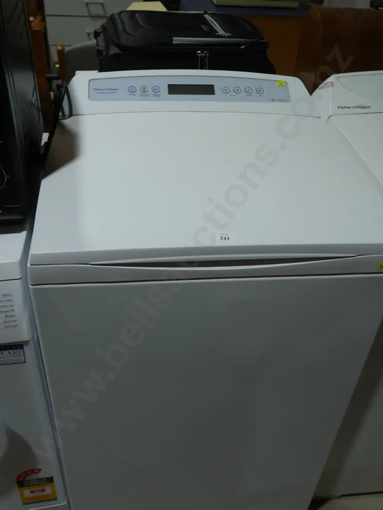 Fisher & Paykel top load washing machine Image 1++