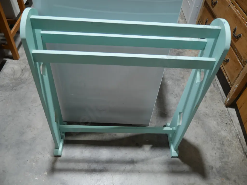 Towel rack Image 1++