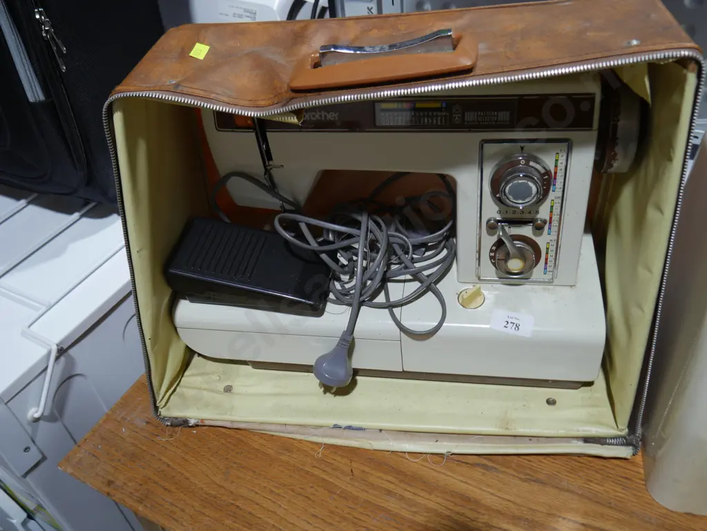 Brother sewing machine Image 1++