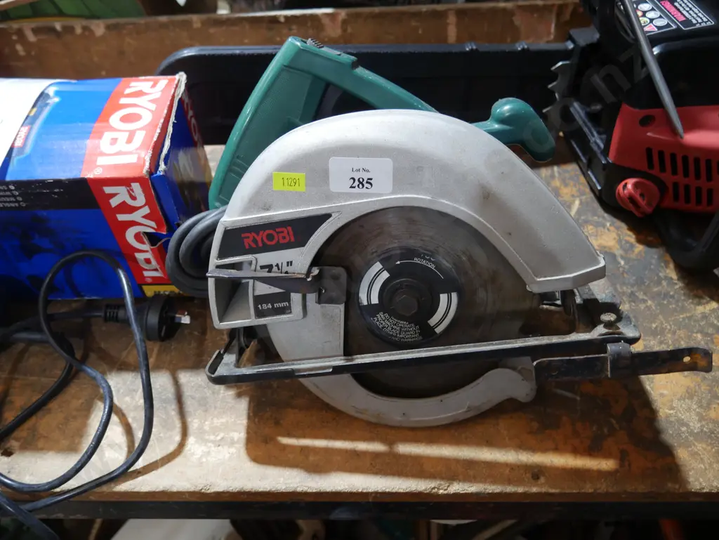 Ryobi circular saw Image 1++