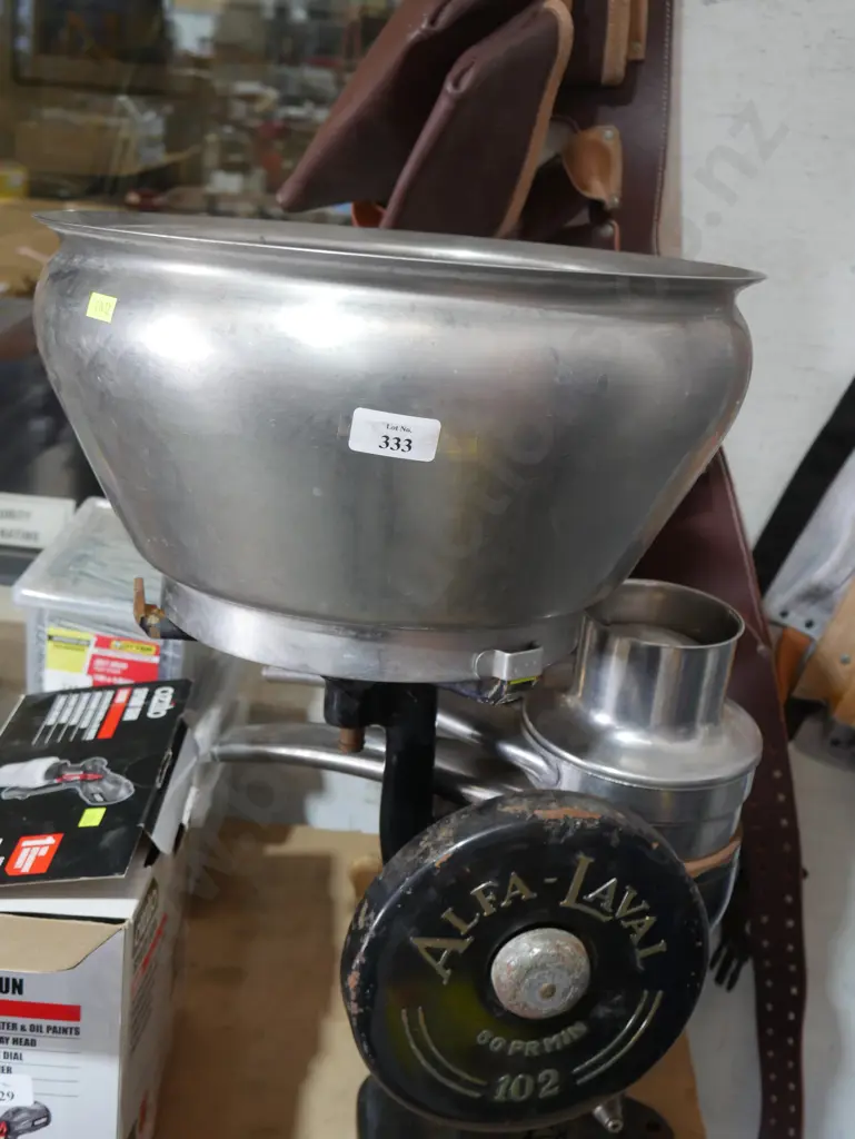 Alpha Laval milk separator Image 1++