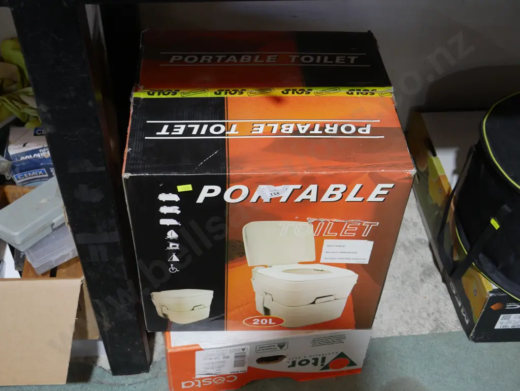 Chemical toilet Image 1++