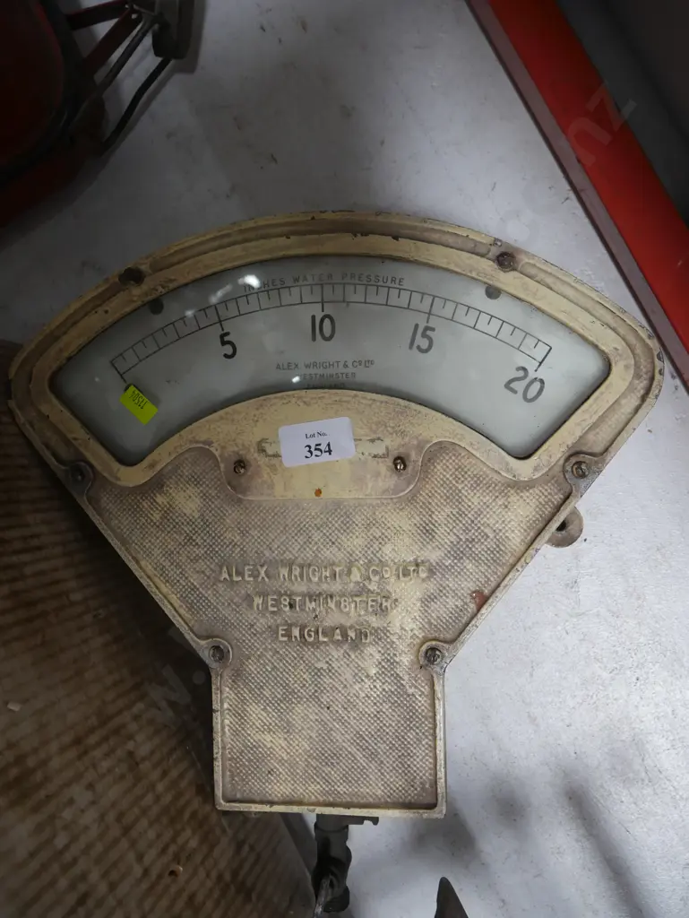 Scales Image 1++