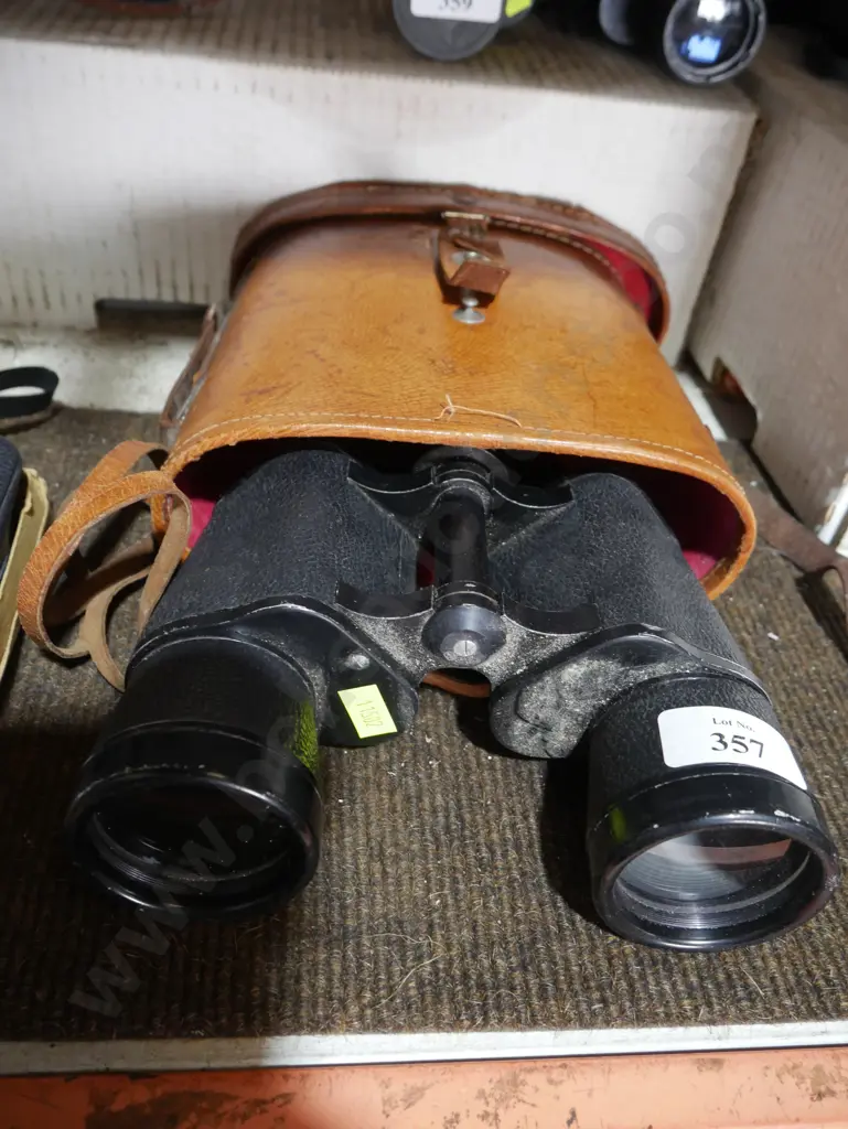 Binoculars Image 1++