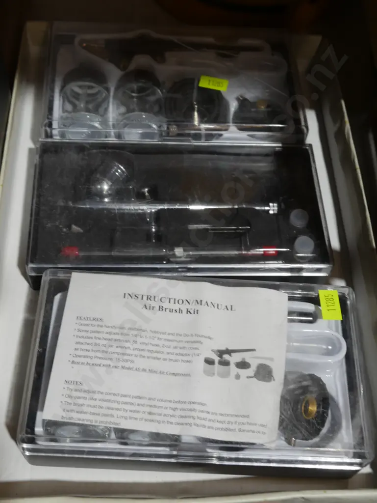 Airbrush kit Image 1++