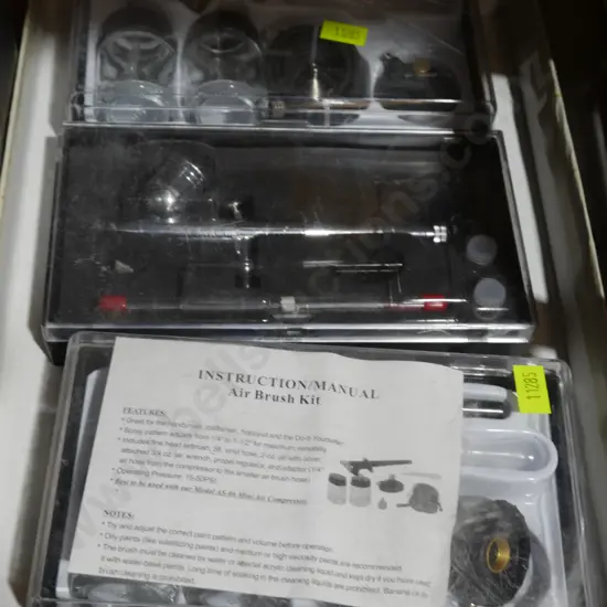 Airbrush kit