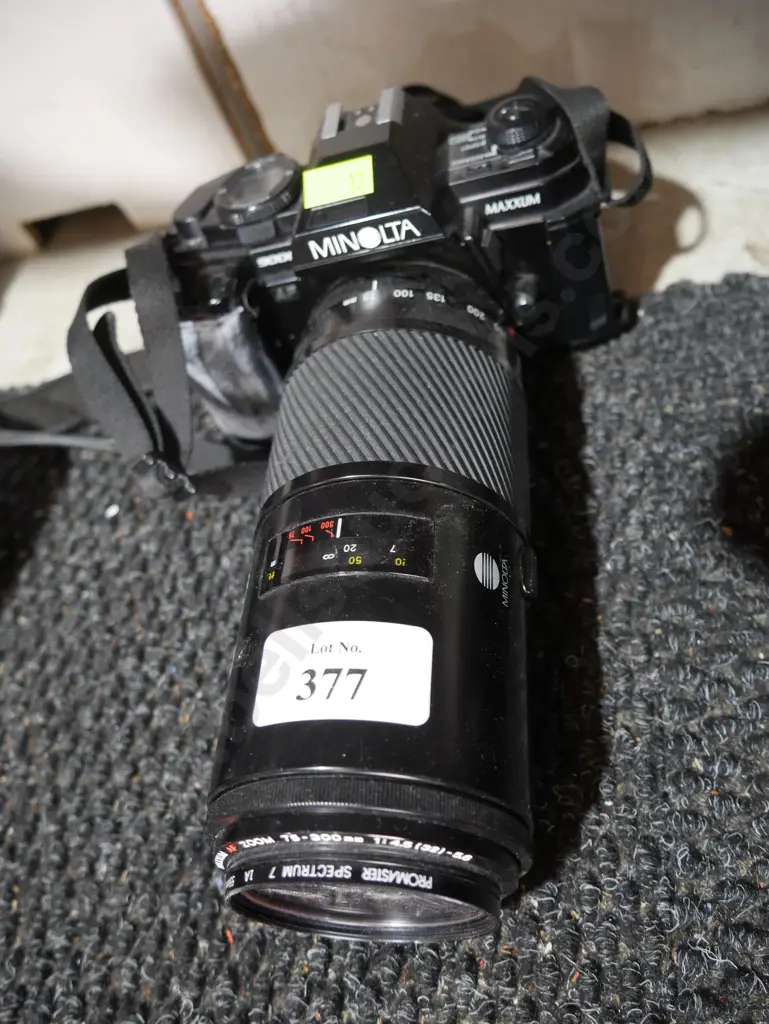 Minolta 9000 camera and lens Image 1++