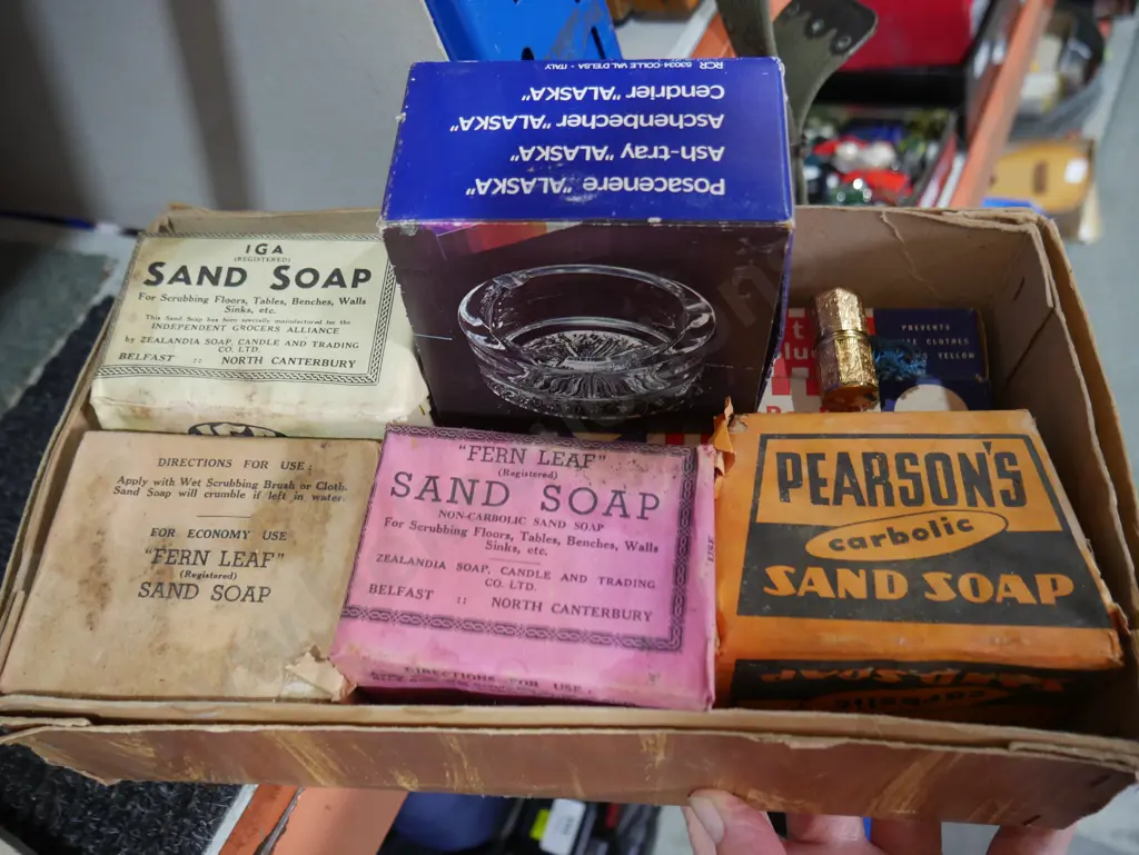 Vintage packets of soap Image 1++