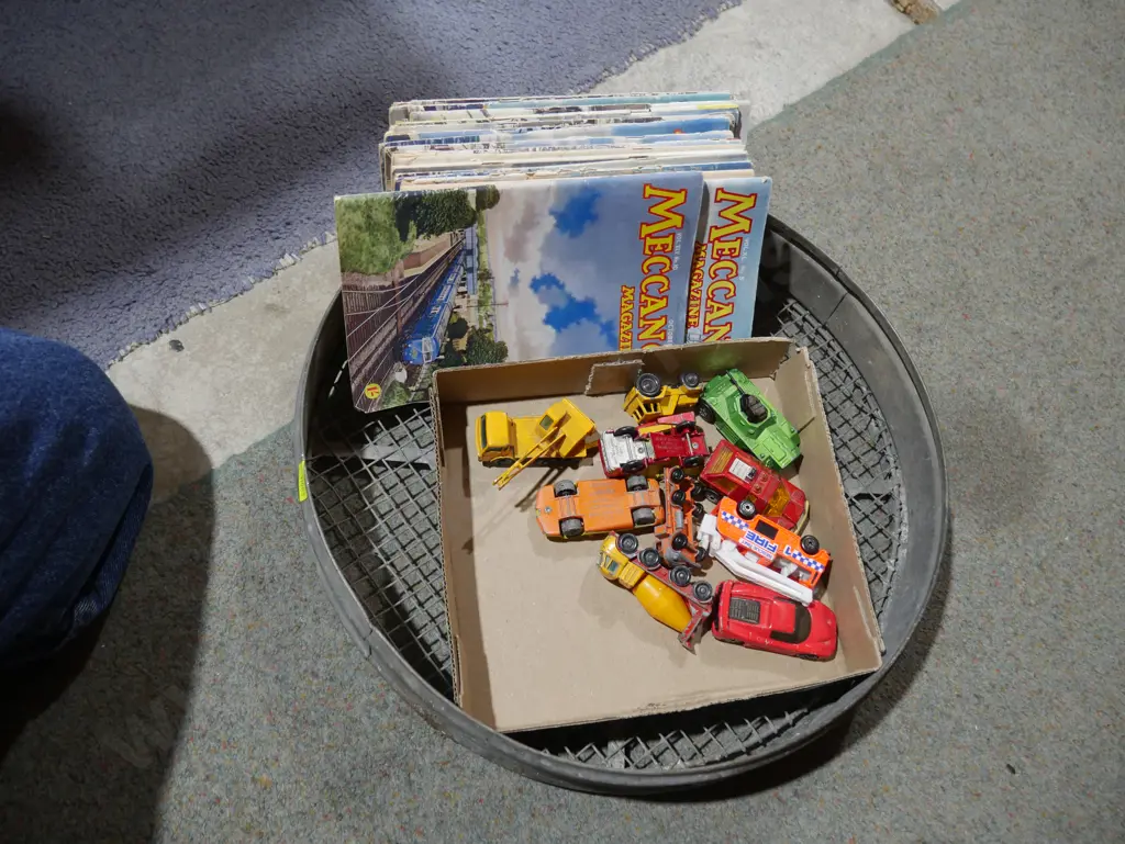 Toy cars, soil sieve etc Image 1++