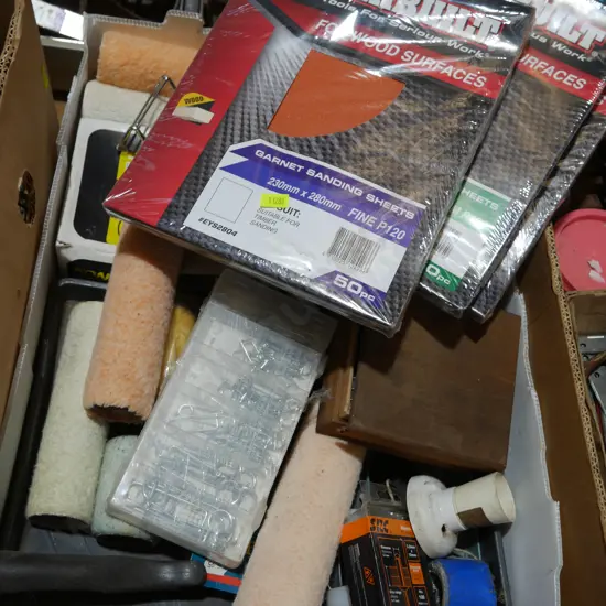 Painting gear, sandpaper etc