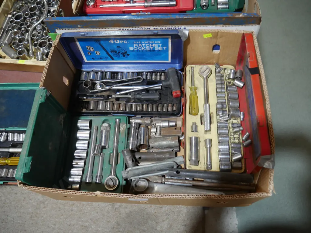 Assorted socket sets Image 1++