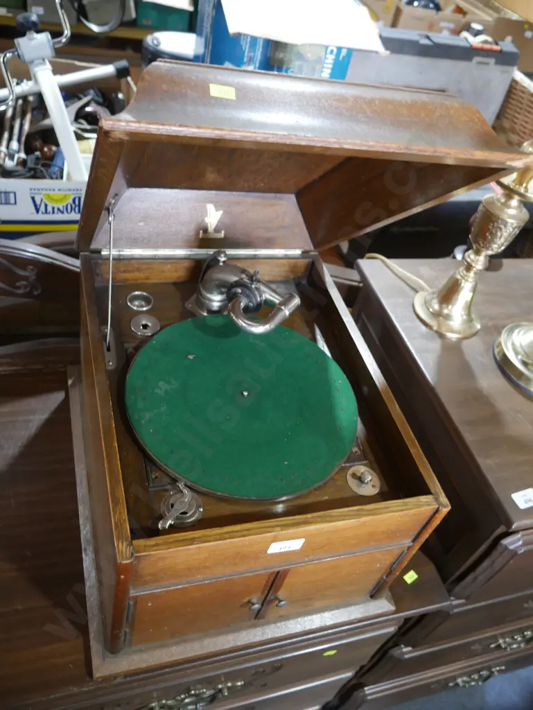 Lyric phone gramophone Image 1++
