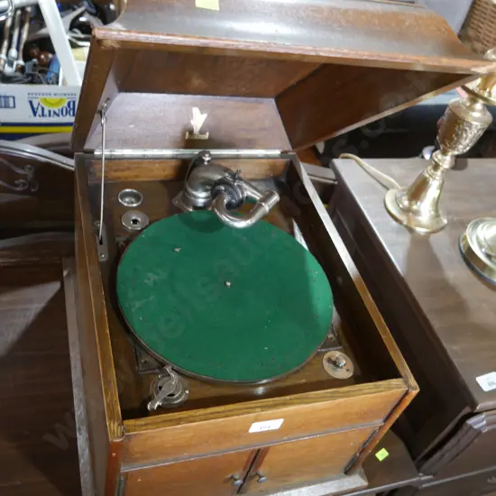 Lyric phone gramophone